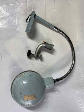 Lampada da tavolo vintage per macchine cucire
