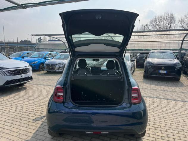FIAT 500 Electric Elettrica 118cv ICON - Foto 9