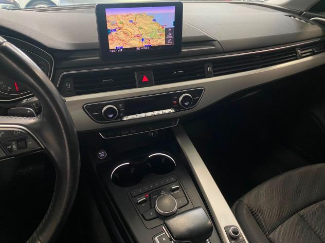 Audi A4 Avant 30 TDI S tronic Business - Foto 10