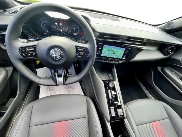 Alfa Romeo Junior 1.2 ibrida Speciale 145cv edct6 - KM0 - Foto 8