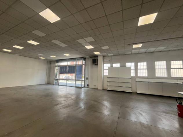 Immobile di 1000 m² con 3 locali in affitto a Brescia - Foto 16