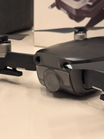 Drone DJI Mavic Air Fly More Combo – 4 batterie, borsa, eliche di ricambio - Foto 8