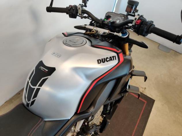 DUCATI Streetfighter V4 SP rif. 23938307 - Foto 9
