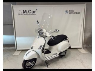 Vespa 300 GTS hpe Vespa GTS 310 hpe Super my25
