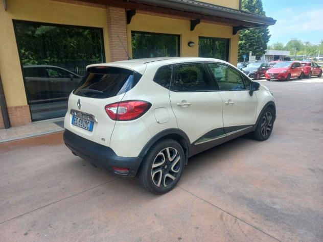 Renault Captur 1.5 dCi 8V 90 CV Start&Stop Live - Foto 5