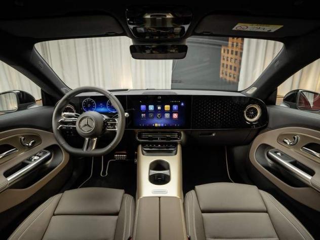 Mercedes-Benz CLA (C178) 200 - Foto 2