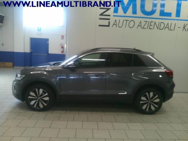 VOLKSWAGEN T-Roc 10 TSI Move Style Navi Led App Connect Pack Winter rif. 23926959 - Foto 6