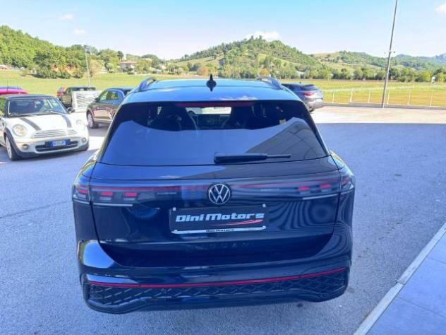 VOLKSWAGEN Tiguan 1.5 eTSI 150CV GANCIO DSG R-Line Plus PARI A NUOVO rif. 22687704 - Foto 6