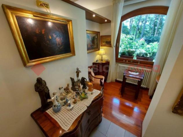Villa di 550 m² con più di 5 locali e box auto doppio in vendita a Borgo Ticino - Foto 11