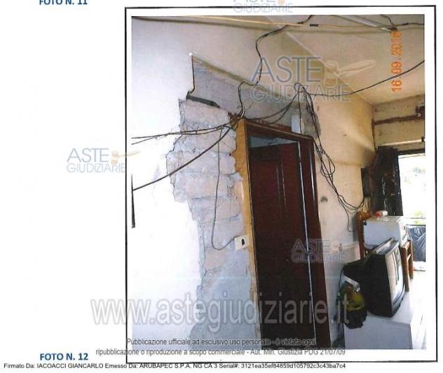 IMMOBILI-IMMOBILE RESIDENZIALE-Via Tuscolana Km 28.800 - Foto 2