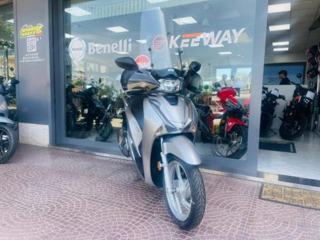 HONDA SH 150 TUTTO INCLUSO ANCHE PASSAGGIO! MINI RATE rif. 24016537 - Foto 5