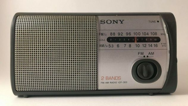 Radio SONY ICF-303, Made in Japan 1999. - Foto 5