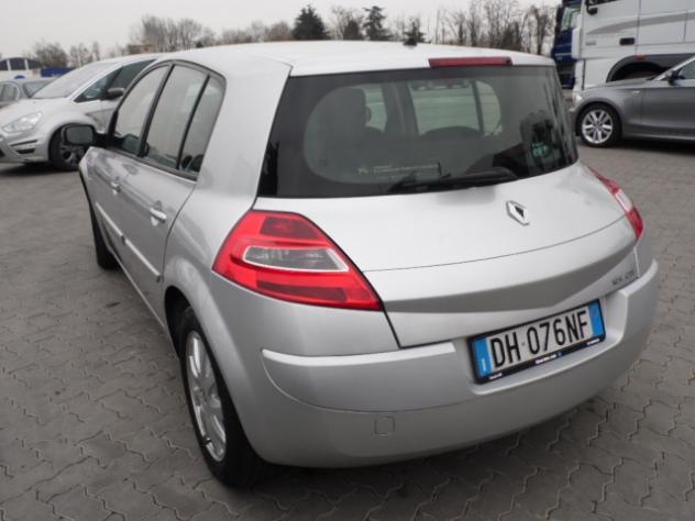RENAULT Megane Mégane 1.9 dCi/130CV 4p. rif. 8432898 - Foto 2