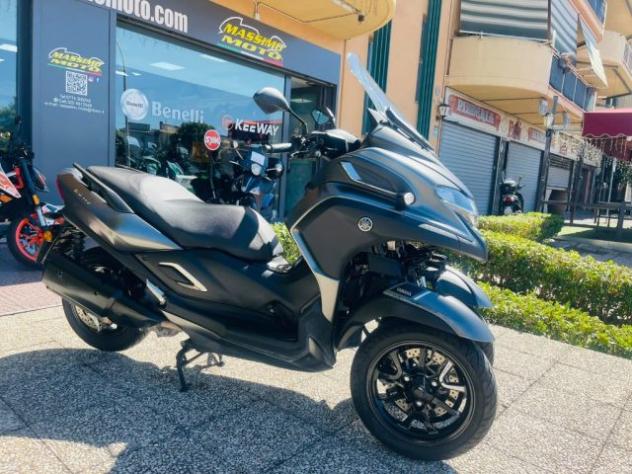 YAMAHA Tricity 300 TUTTO INCLUSO ANCHE PASSAGGIO! MINI RATE rif. 24148866