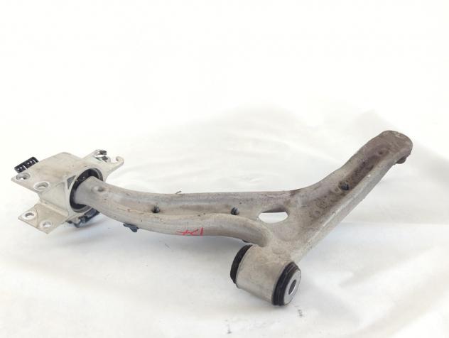 545005DA0A BRACCIO OSCILLANTE ANTERIORE DESTRO INFINITI Q30 1.5 D 80KW 6M 5P (2016) RICAMBIO USATO