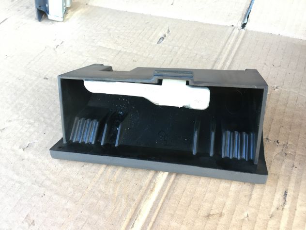 Posacenere ad incasso plancia centrale cruscotto JEEP Cherokee XJ Limited 1996 - Foto 2