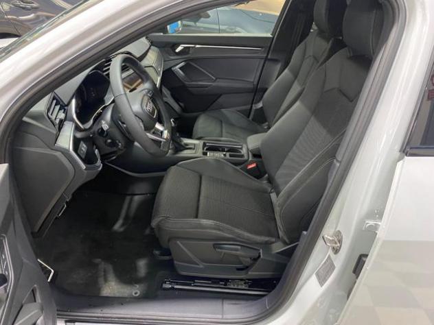 AUDI Q3 SPB 35 TDI S tronic S line edition rif. 20313600 - Foto 7