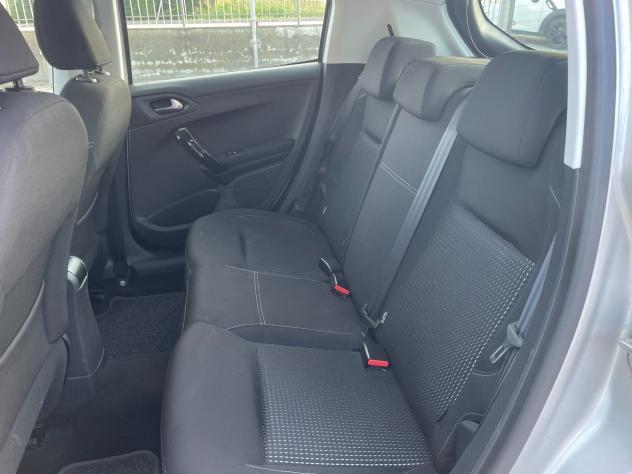 Peugeot 208 PureTech 82 5 porte Allure X NEOPATENTATI - Foto 10
