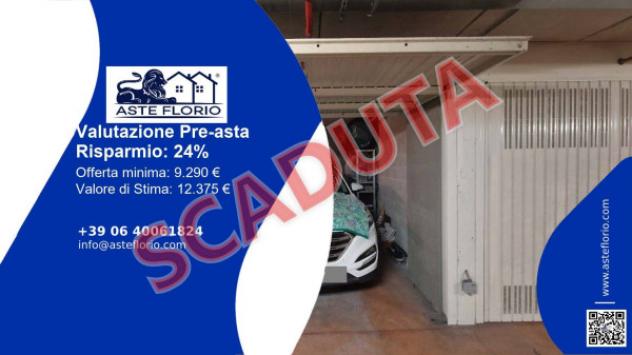 Immobile in asta di 15 m², box auto in vendita a Torino