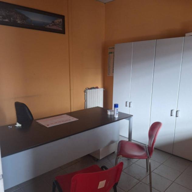 Immobile di 1000 m² con 2 locali in vendita a Maranello - Foto 5