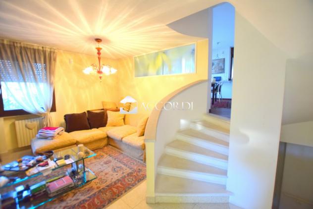 BIFAMILIARE di 8 vani e di 270 mq (PADOVA) rif. ZI132A - Foto 6