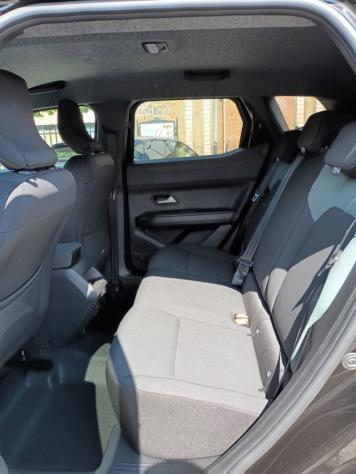 DACIA Duster 1200 ECO-G EXTREME 122CV CARPLAY CAM VETRSCURI"17 rif. 23795029 - Foto 8