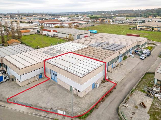 Capannone industriale in affitto a Calcinaia 310 mq Rif: 1424337
