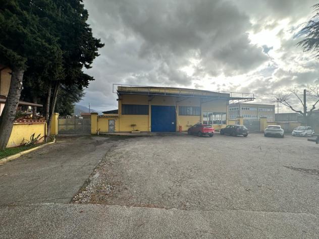 Capannone industriale in vendita a Romagnano - Massa 1600 mq Rif: 1249643
