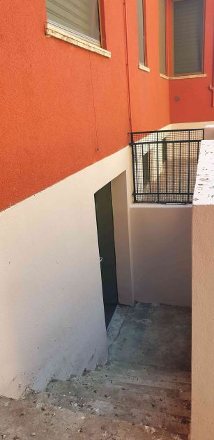 affittasi magazzino ristrutturato, finestrato accesso autonomo - Foto 6