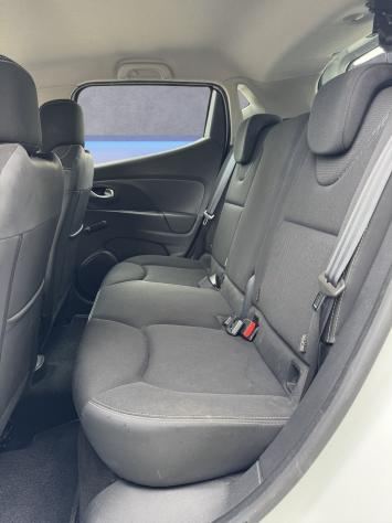 Renault Clio dCi 8V 75 CV 5 porte Moschino Zen - Foto 9