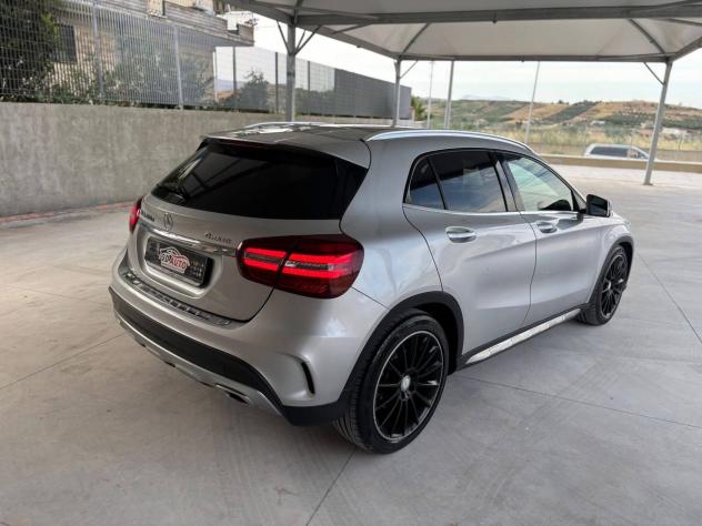 Mercedes-benz GLA 200 CDI Automatic 4Matic 140 Cv - Foto 5
