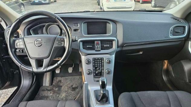 V40 D2 R-design berlina 2 volumi - Foto 8