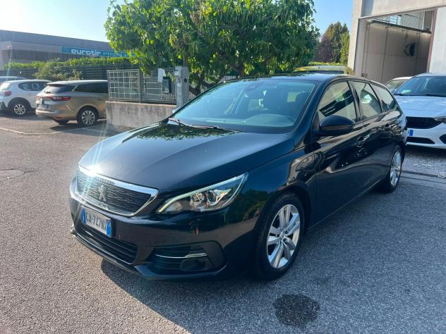 Peugeot 308 BlueHDi SW Active - Foto 2