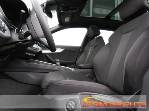 AUDI A4 Avant 40 TDI S line rif. 21485947 - Foto 2