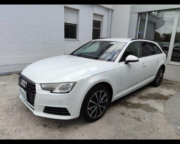 AUDI A4 Avant 2.0 TDI 150 CV S tronic rif. 23717001