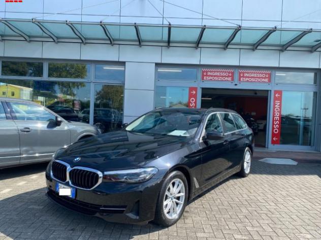 BMW 520 d 48V xDrive Touring Business rif. 24093517