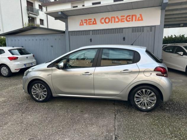 PEUGEOT 208 1.2 GPL PureTech 82 5p. Allure rif. 23509510 - Foto 2