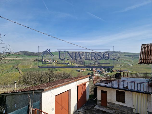 CASA INDIPENDENTE PANORAMICA CON TERRAZZA MAGAZZINO GARAGE E ORTI - Foto 10