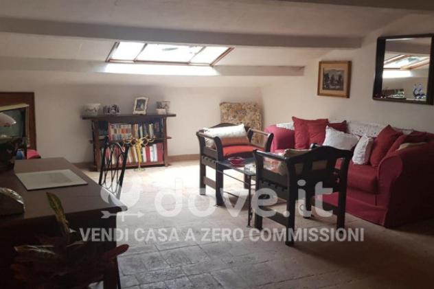 Palazzo / Stabile di 292 m² con più di 5 locali in vendita a Fabro - Foto 18