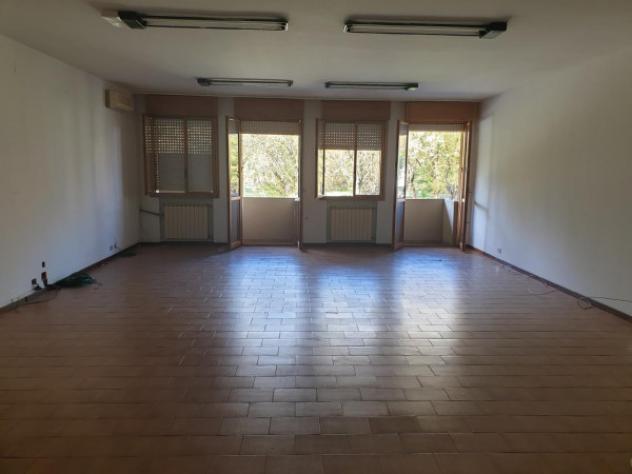 Immobile di 220 m² in affitto a Carpi - Foto 5