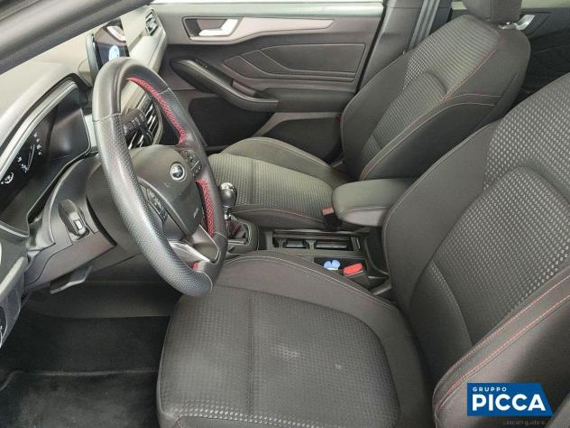 Ford Focus V 2022 SW SW 1.0 ecoboost h ST-Line Design 125cv - Foto 6