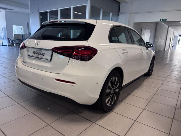 Mercedes-Benz Classe A A 180 d Advanced auto - Foto 3