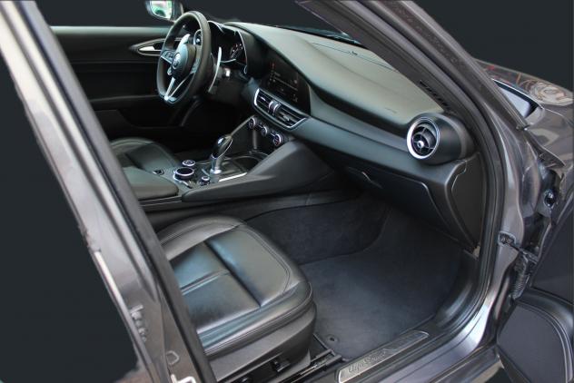 Alfa Romeo Giulia 2.2 Turbo Diesel Business B-Tech Aut. - Foto 10