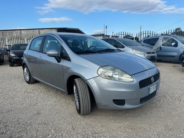 Fiat Grande Punto 1.3 MJT 75 CV 5 porte Dynamic - Foto 4