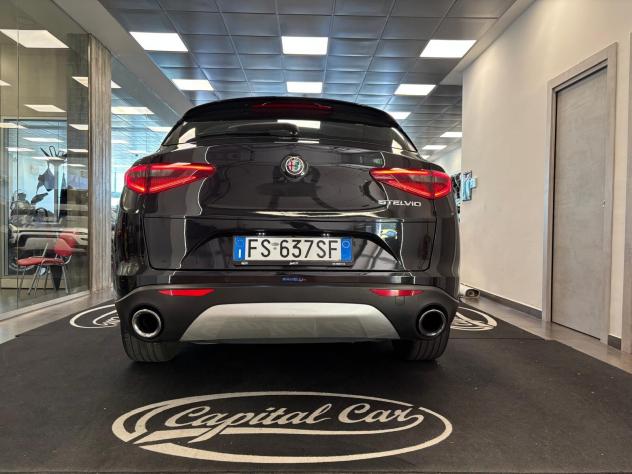 Alfa Romeo Stelvio 2.2 Turbodiesel 180 CV AT8 RWD Business - Foto 5