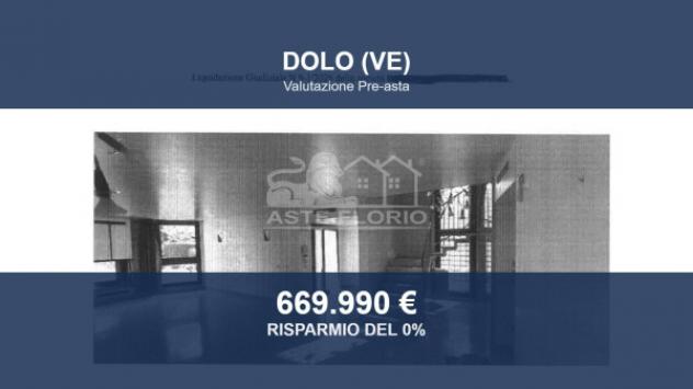 Immobile in asta di 373 m² con più di 5 locali e box auto in vendita a Dolo