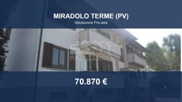 Immobile in asta di 107 m², box auto in vendita a Miradolo Terme