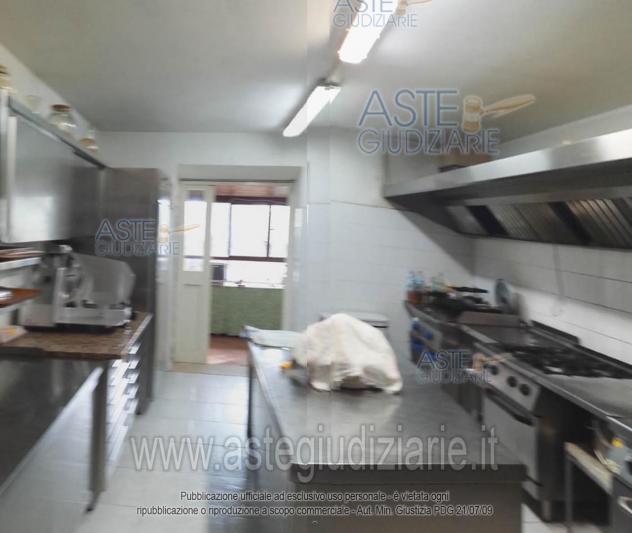 IMMOBILI-IMMOBILE RESIDENZIALE-Località Selva - Frazione Finocchito - Foto 3