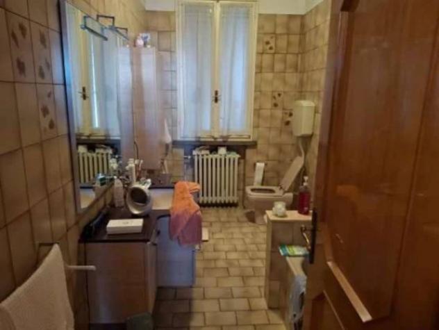 Immobile in asta di 216 m² con più di 5 locali e box auto in vendita a Scandiano - Foto 4
