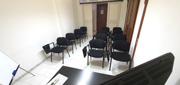 Ufficio arredato in complesso custodito parcheggi - Foto 5